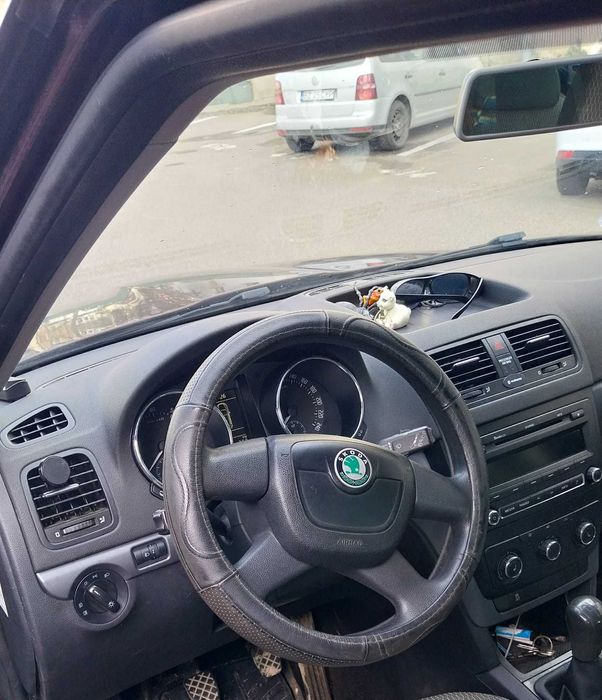 Vând Skoda Yeti 1.4 an 2012