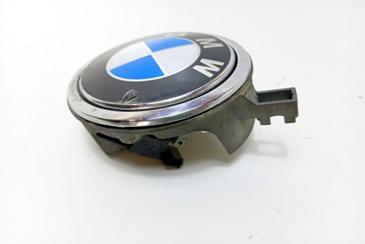 Buton  emblema deschidere haion 720093801 BMW Seria 1 E81/E82/E87/E88