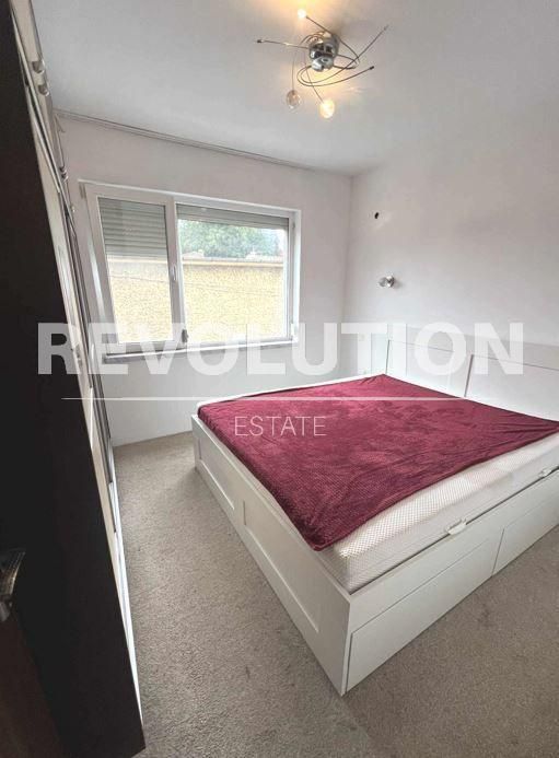 Дава се под наем Тристаен апартамент в Варна, Колхозен пазар - 69 кв.м за 458.49 € - Снимка #5