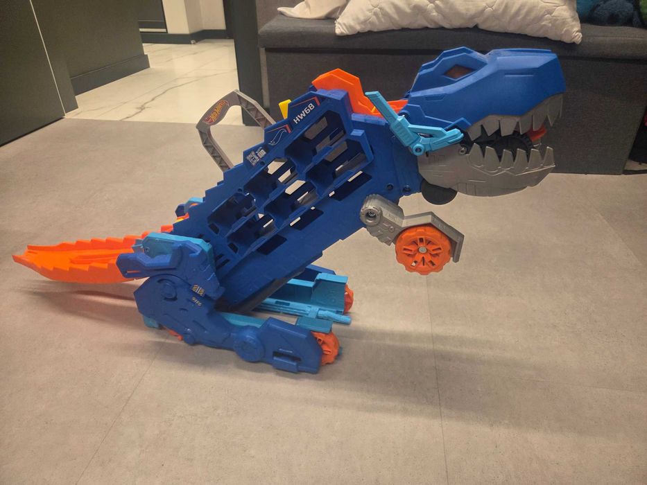 Hot Wheels Писта