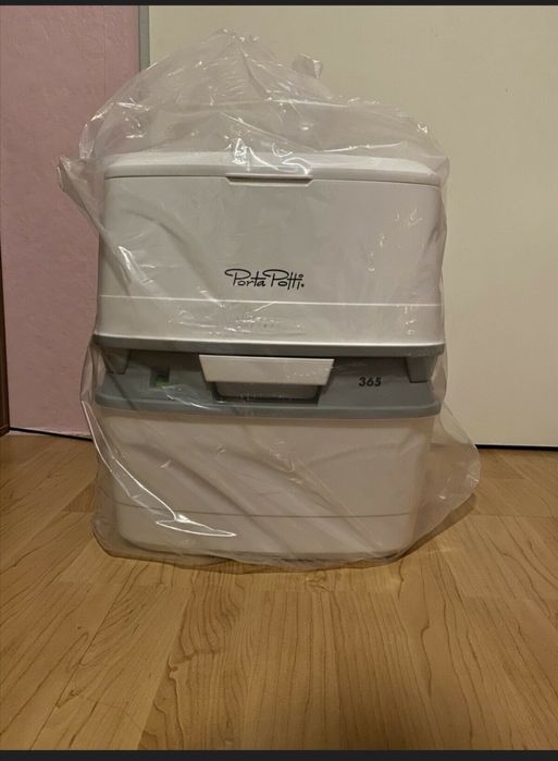 Химически тоалетни Thetford