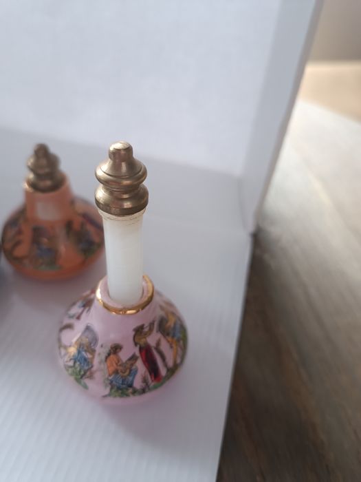 Ceramică mica Grecia sticluțe parfum goale