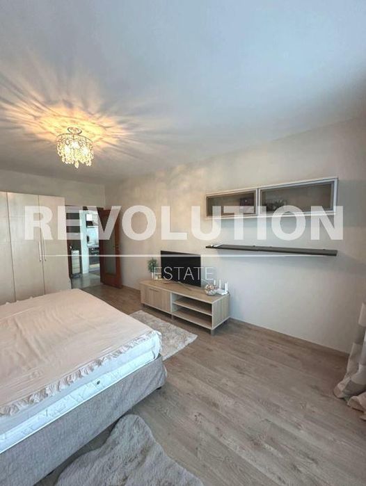 Двустаен апартамент в района на Св.Св. Константин и Елена!