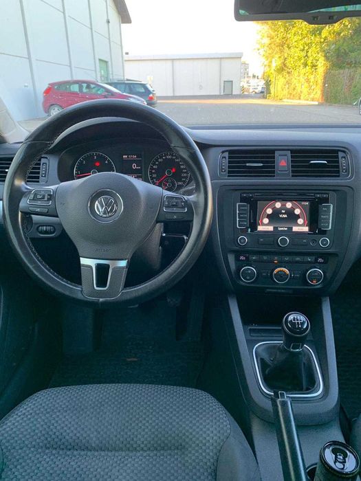 Vand Volkswagen Jetta 1.6 TDI / 2013