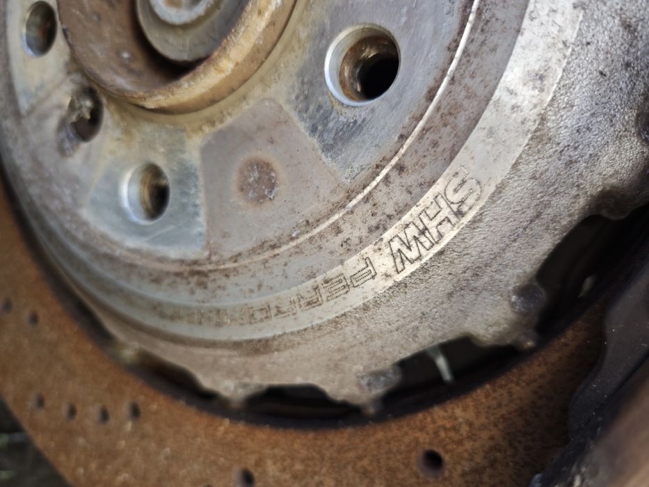 BMW  F10 M5  на части