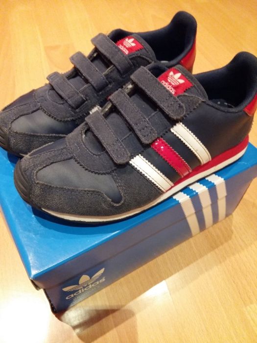 Маратонки Adidas