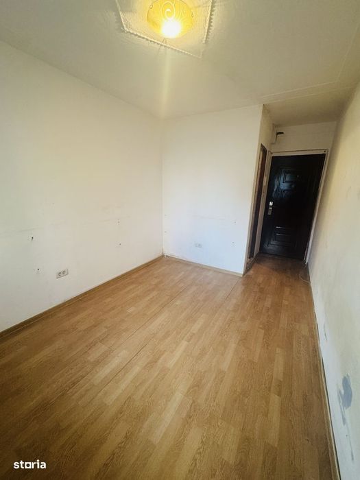 Garsoniera parter Romanilor