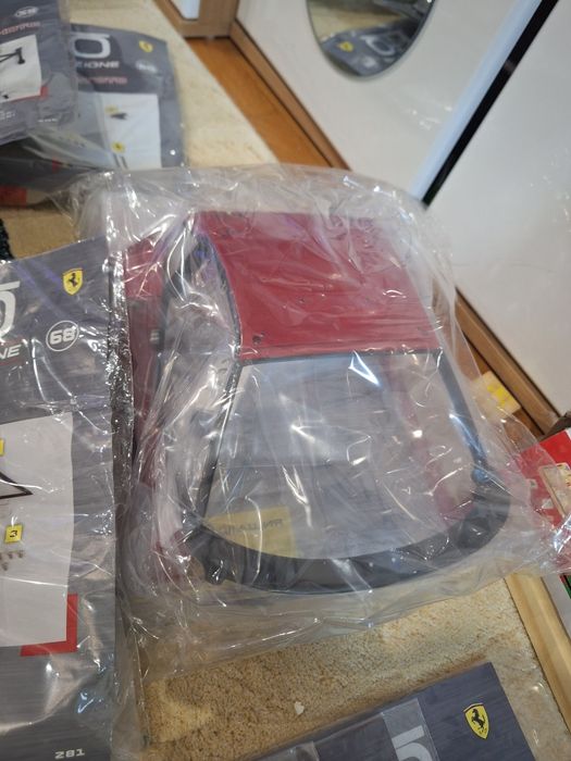 Ferrari F40 LM 1/8 Fizi