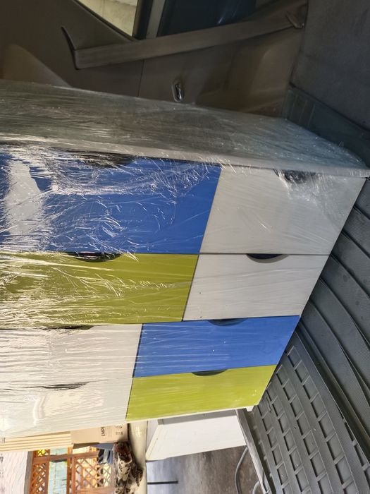 Комод. Полки. Ящики.