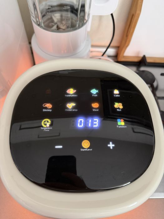 Air Fryer 1350W Bol Sticla Touch  4.5L