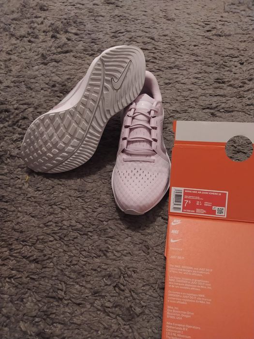 WMNS Nike Air Zoom