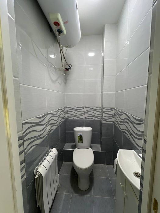 3/2/4 сотилади 71 м²