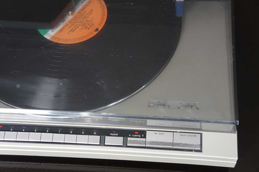 Грамофон Technics SL-QL15