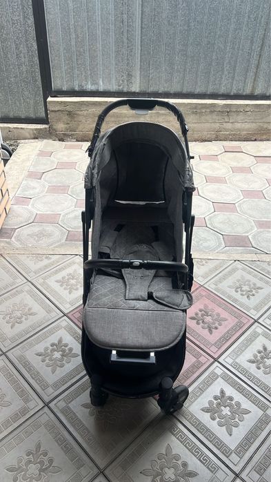 Продам детскую коляску
