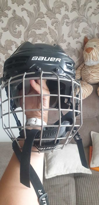 Прожам хоккейный шлем