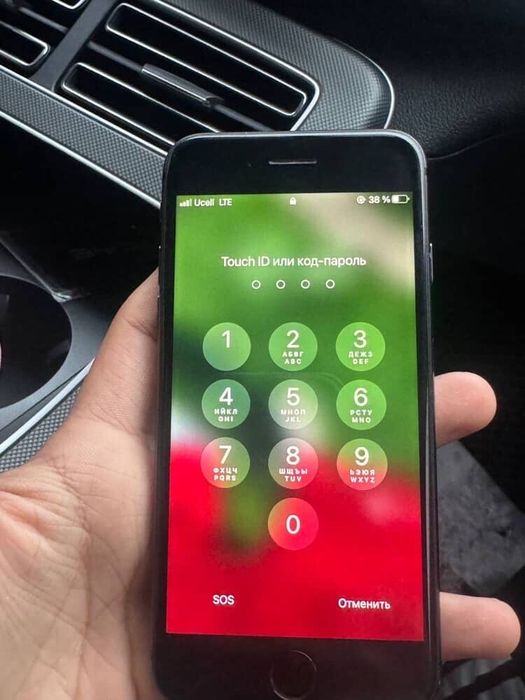 iPhone 8  93% qora  64gb