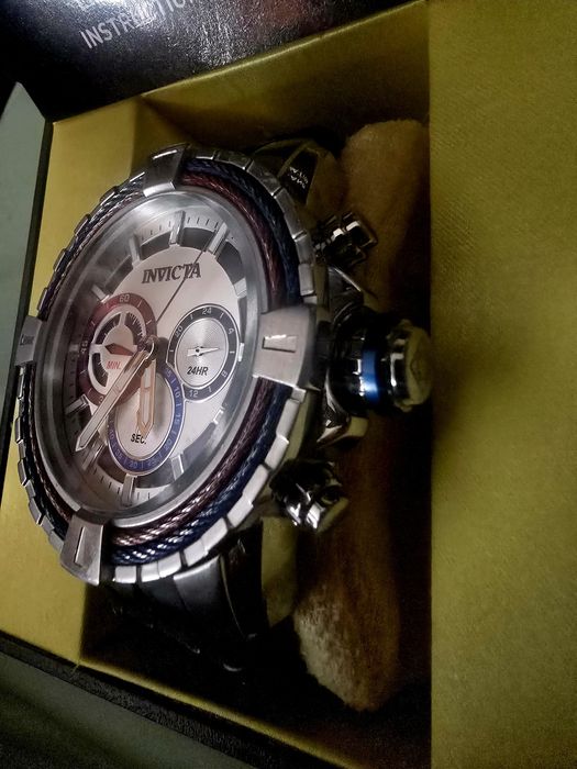 INVICTA BOLT оригинален часовник