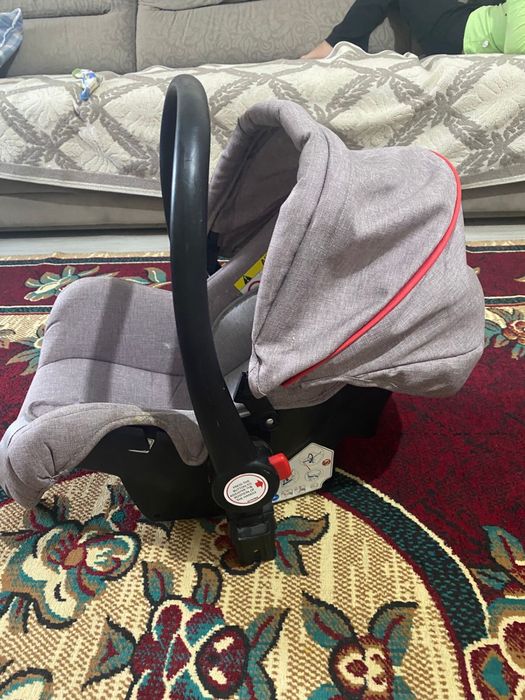 Продается шезлонг (новый)