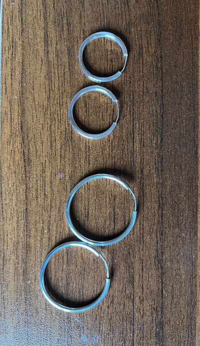 Продавам сребърни обеци