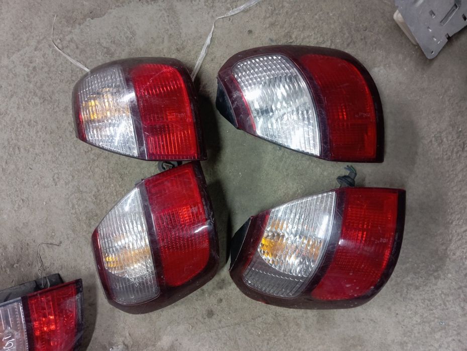 Фонари Subaru Outback Legacy 99-02 год