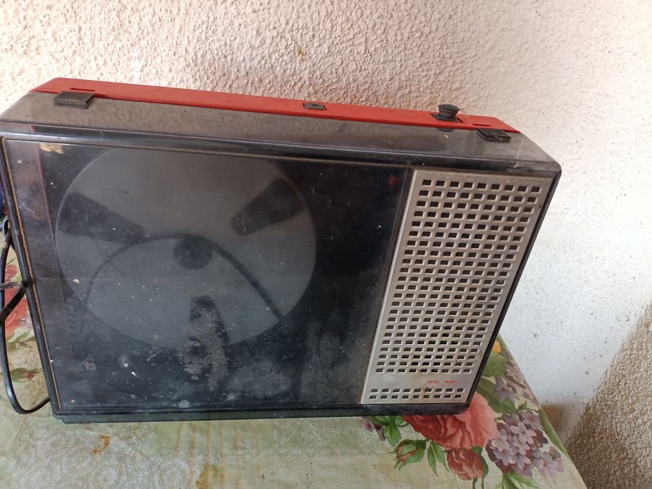 Vînd 2 pikupuri functionale