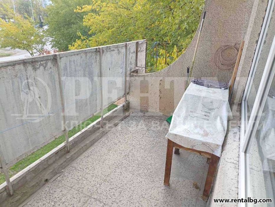 Дава се под наем Тристаен апартамент в Пловдив, Център - 86 кв.м за 408 € - Снимка #11