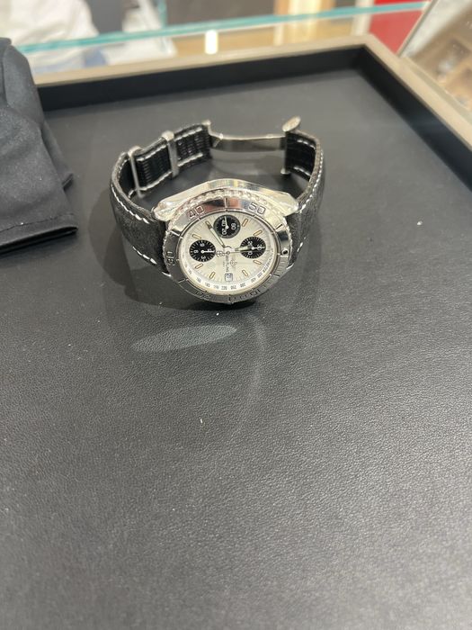 Часовник Breitling