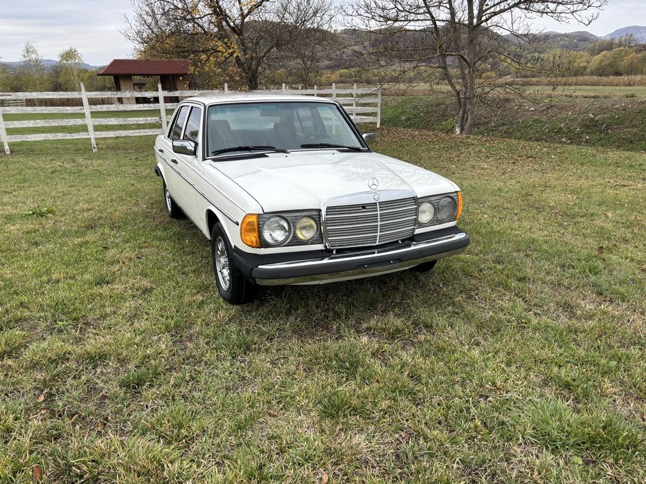 Mercedes-Benz 123 C