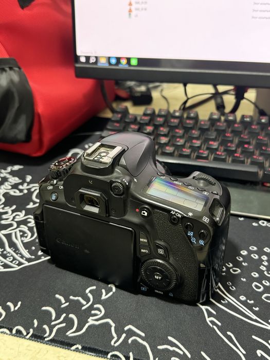 Canon EOS 60D фотоаппарат