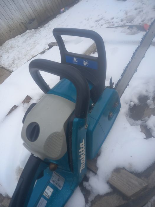 Drujbă Makita în stare f bună