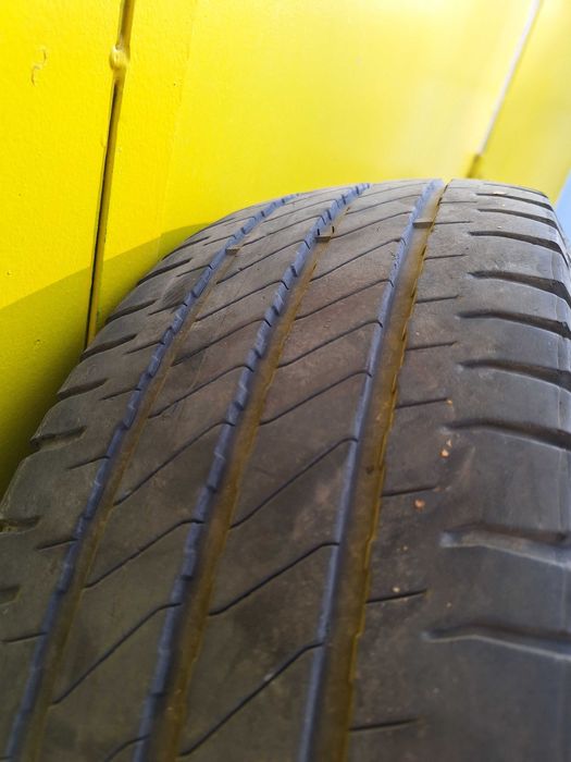 Гуми с джанти вито/виано