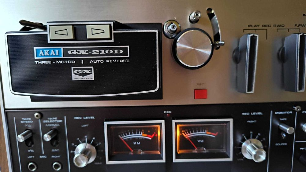 Magnetofon Akai GX-210D autorevers