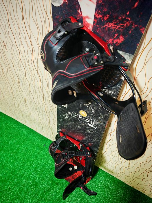 Placa snowboard Burton Radius wide 155 + legaturi Flow L