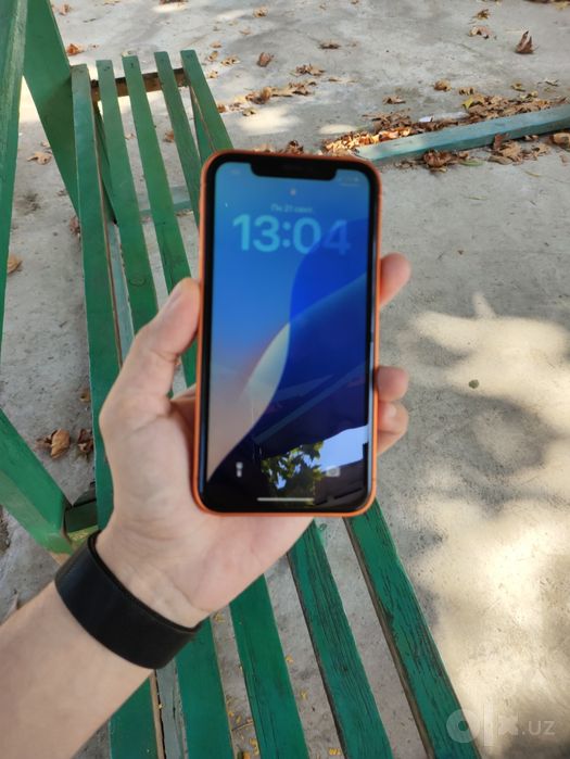 iPhone 11 17 pro qilingan
