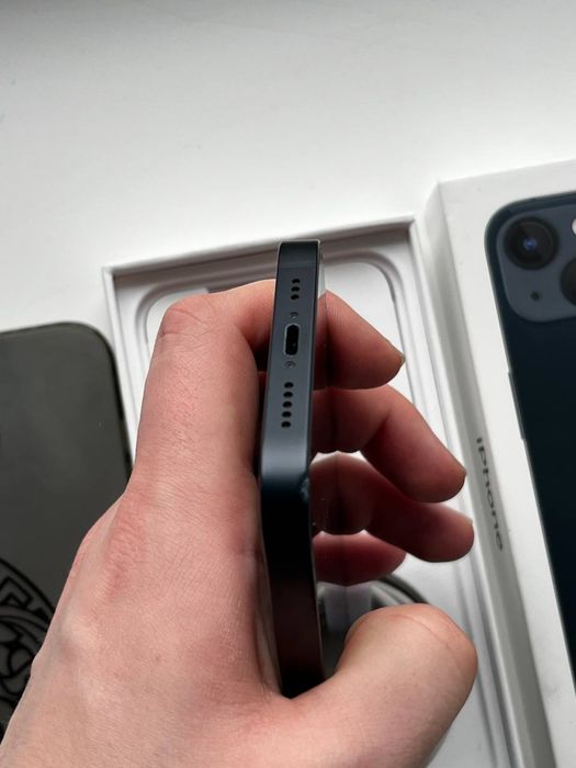 iPhone 13 128Gb Идеальный!