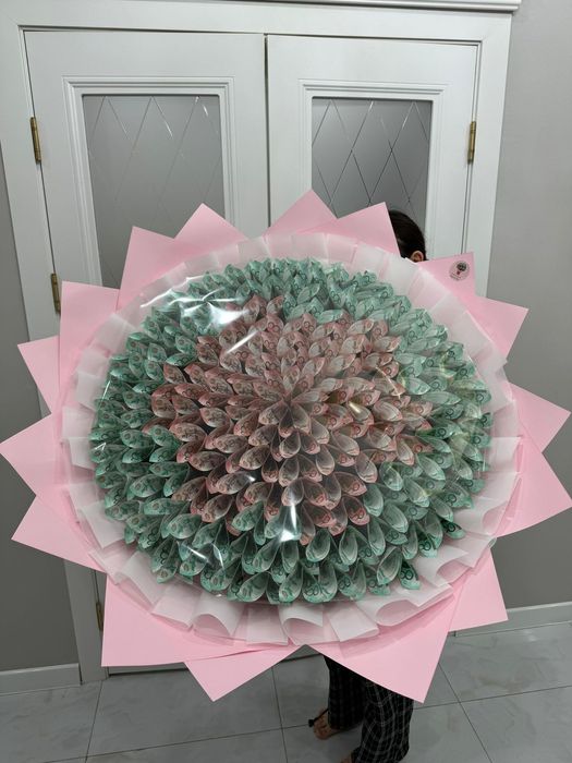 Денежный букет продается