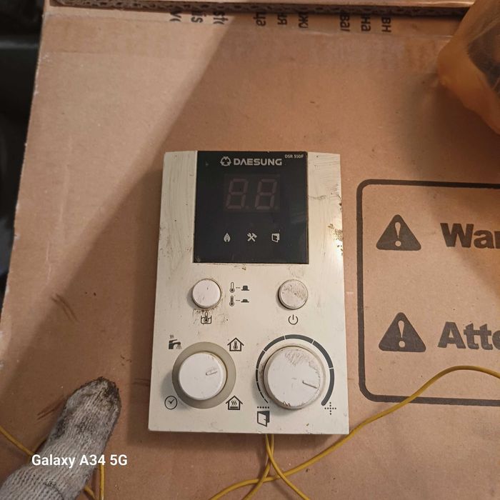 Пульт управления для газового котла.