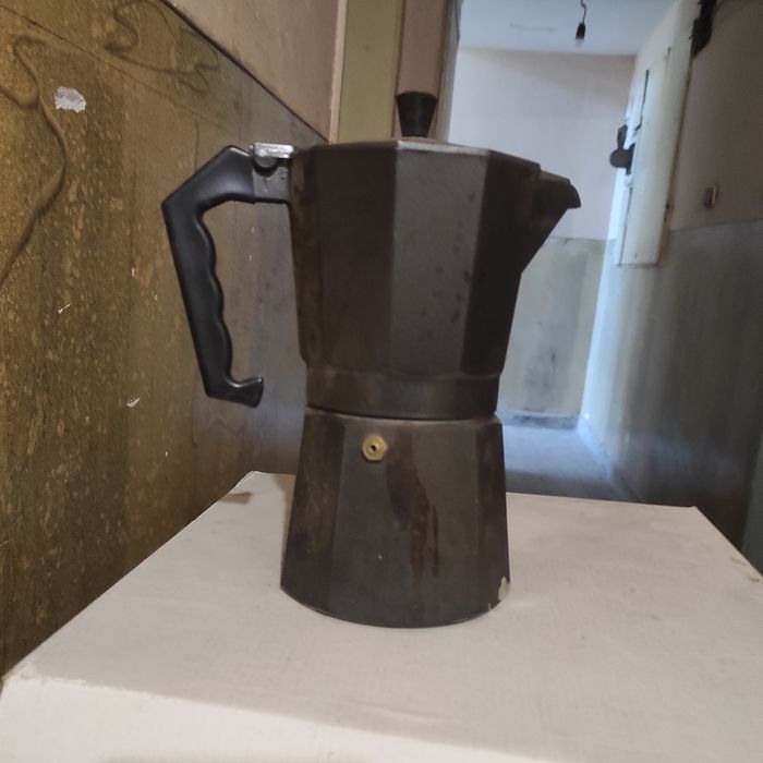 Керамичен сервиз тенжери кафеварка Котелка .термобидонче.