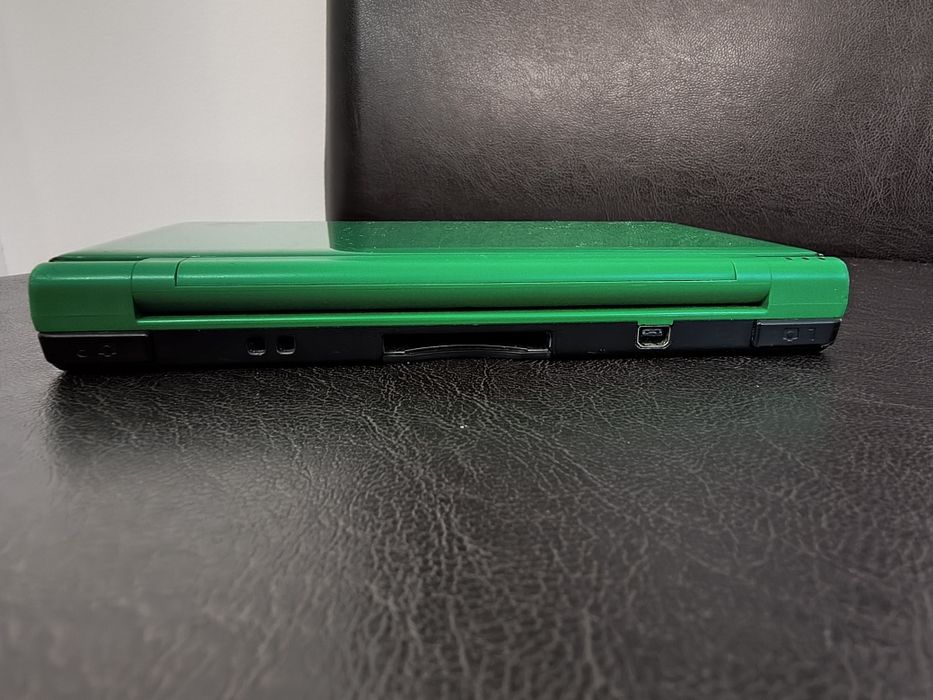Nintendo DSi XL, verde, card modare inclus