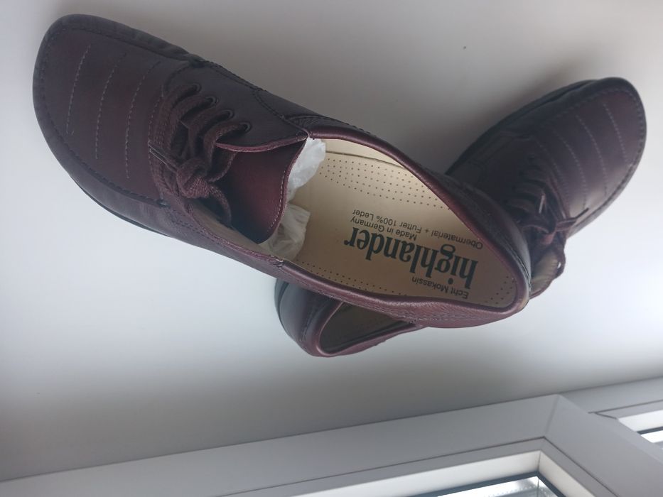 Мужская.     обувь