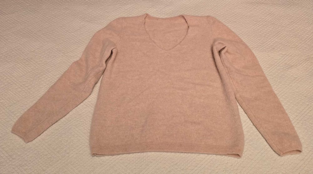 Pulovere de damă cashmir și poliacrilic