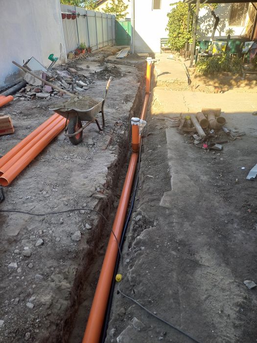 drenaje și canalizări, săpături cu utilaje