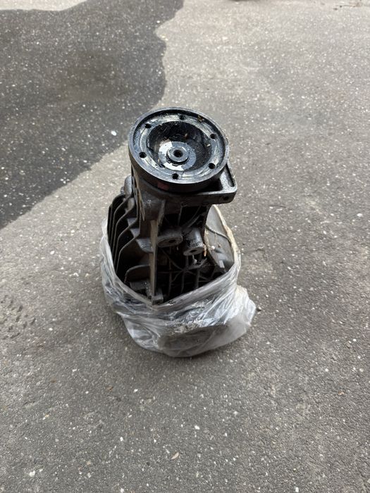 Grup diferential Audi , perfect functional cu ulei nou pret negociabil