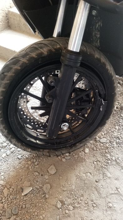 Skuter sotiladi!!