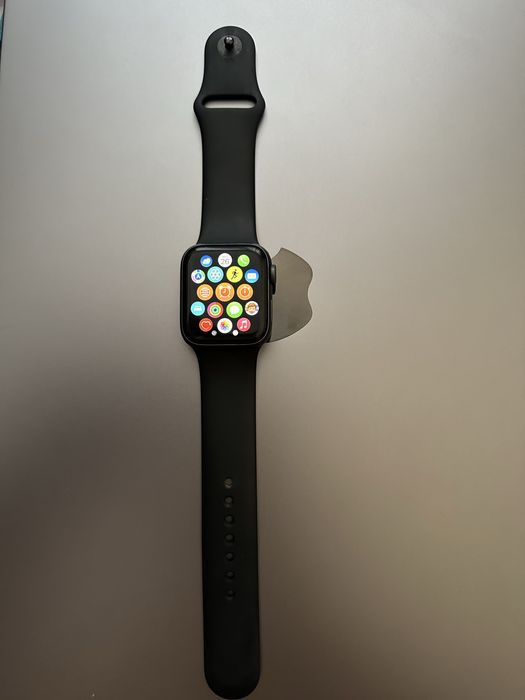 Apple Watch 4 40mm GPS, Aluminium Case, Sports Band