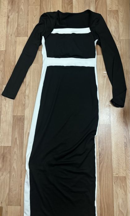 Продам платье новое