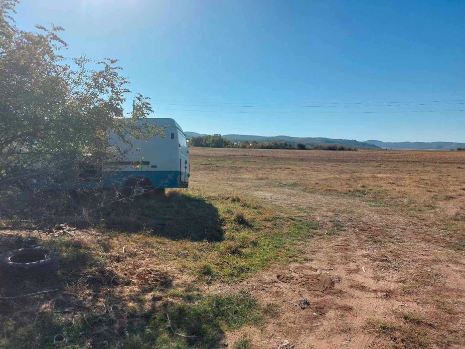 Парцел (УПИ) в с. Царева Поляна