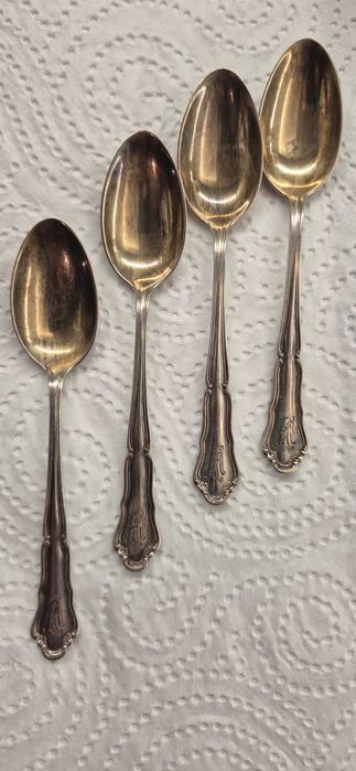 Сребърни чаени лъжички