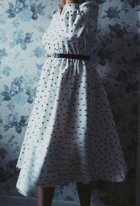 Белое  платье...