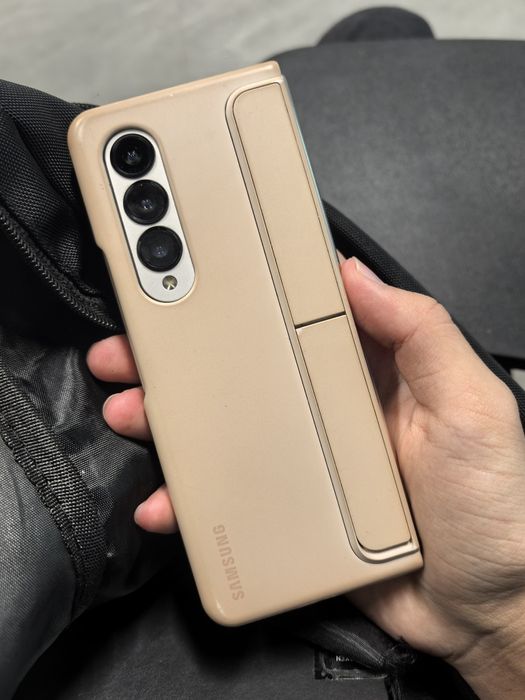 Продам самсунг z fold 4